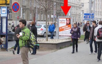 tř. Svobody / Česká spořitelna, ZC, zast.MHD