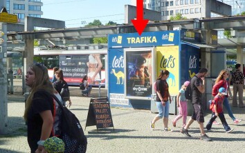 Jeremenkova - hl. nádr.ČD, zast.bus+tram
